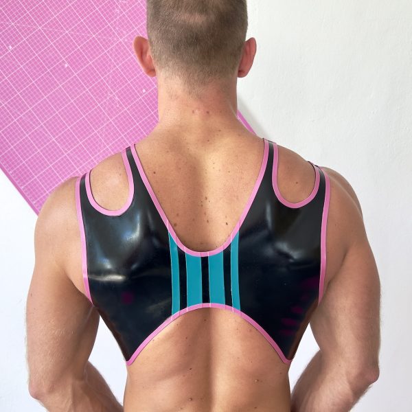 Rubber, Latex Crop Harness Top in Schwarz mit HEAVYTOOL Logo, unisex fashion